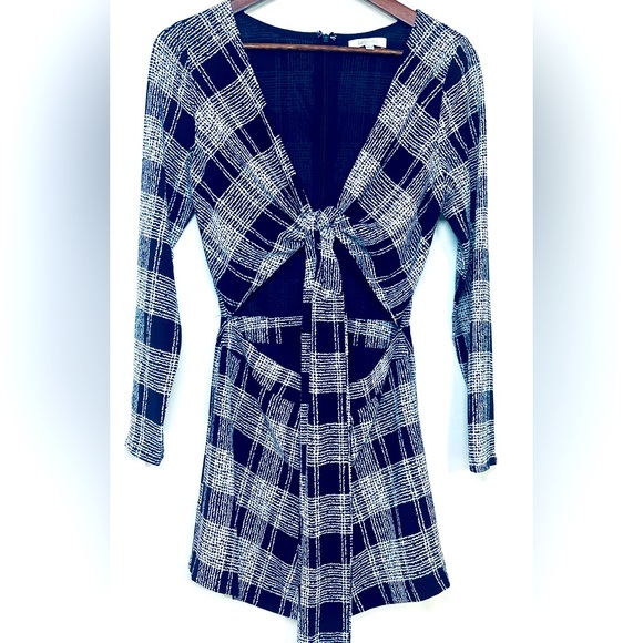 Lucy Paris Navy & White Checkered Romper szSmall Tie Front Cut Out Long Sleeve - Picture 1 of 9
